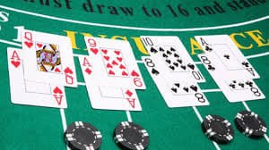 Tampilan dealer langsung permainan Ceme Online di platform domba33
